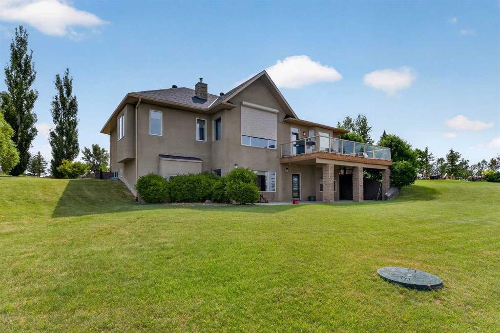 House in De Winton, Alberta, Canada 4 - 18699934