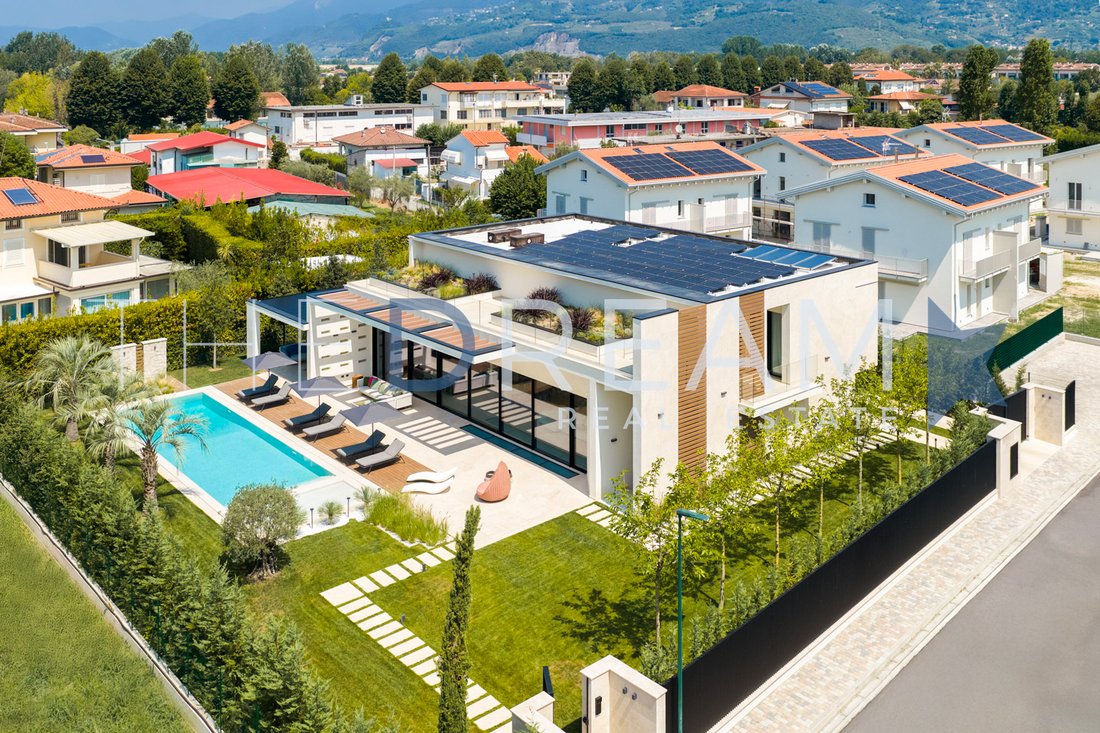 Villa in Caranna-Vaiana, Forte dei Marmi, Tuscany 2 - 18700508