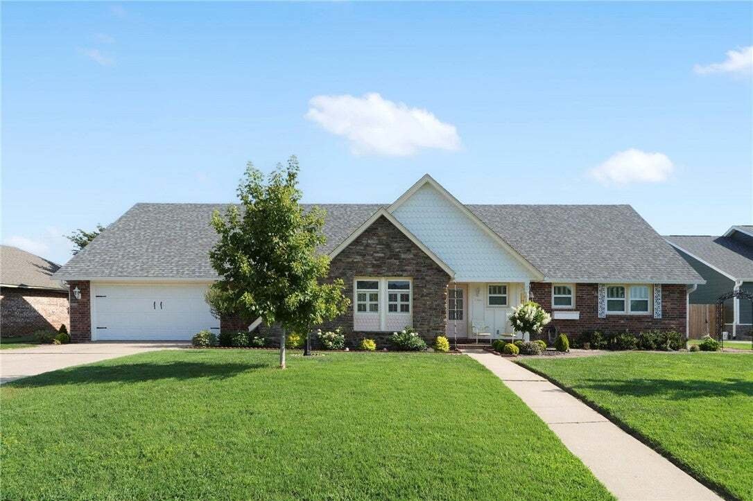 House in Rogers, Arkansas, United States 1 - 18700495