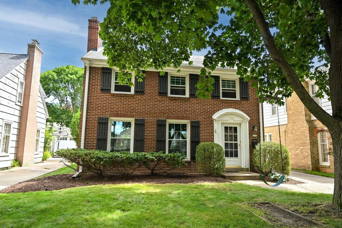 Casa a Fox Point, Wisconsin, Stati Uniti 3 - 18700590