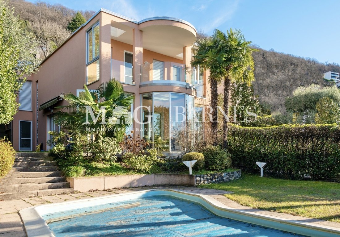 Villa in Collina d'Oro, Ticino, Switzerland 1 - 18700654