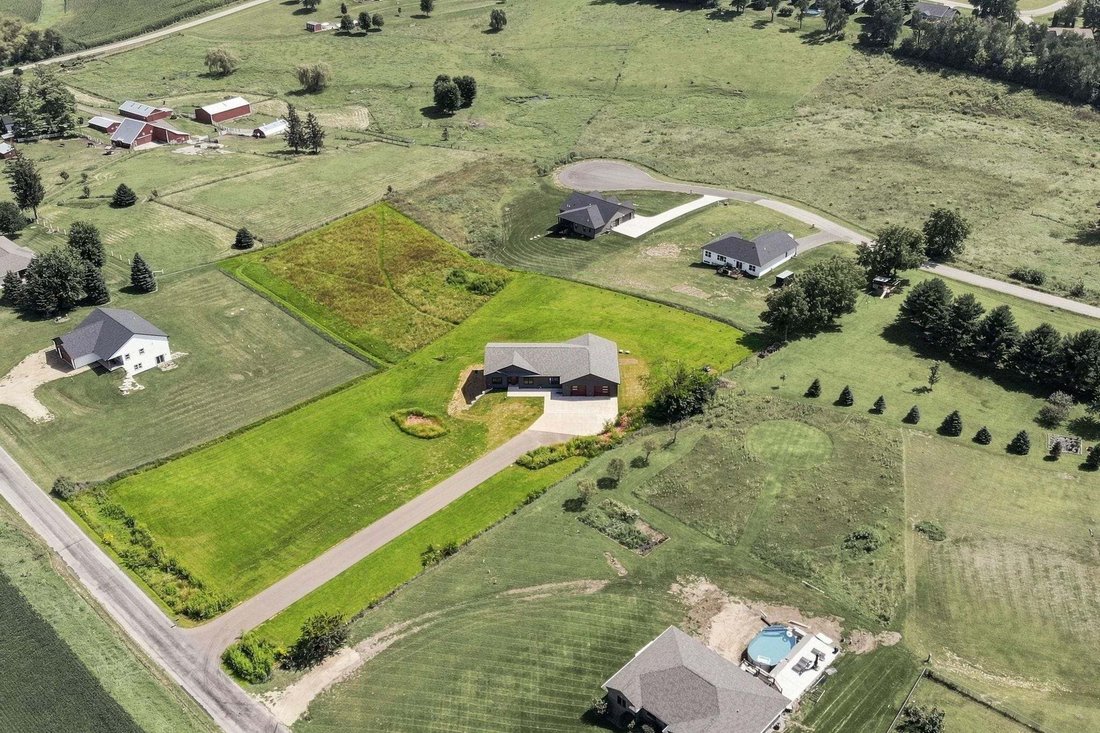 House in Platteville, Wisconsin, United States 2 - 18700523