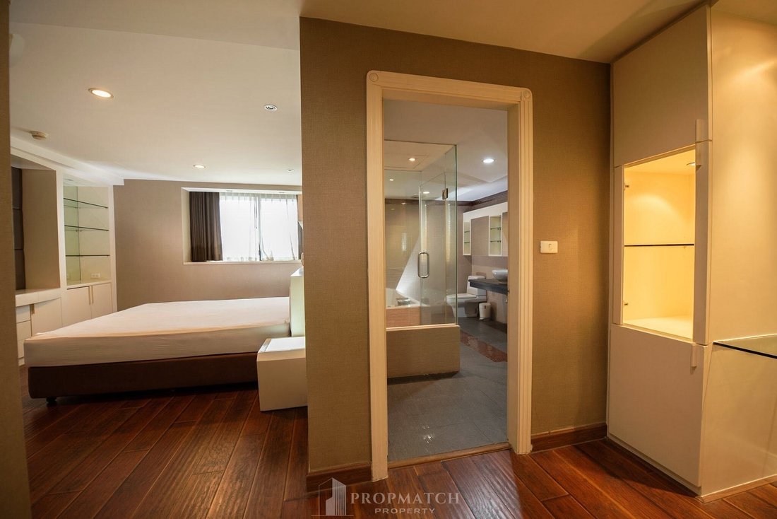 Condo in Bangkok, Bangkok, Thailand 1 - 18700559