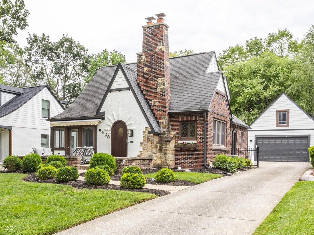 House in Indianapolis, Indiana, United States 2 - 18700533