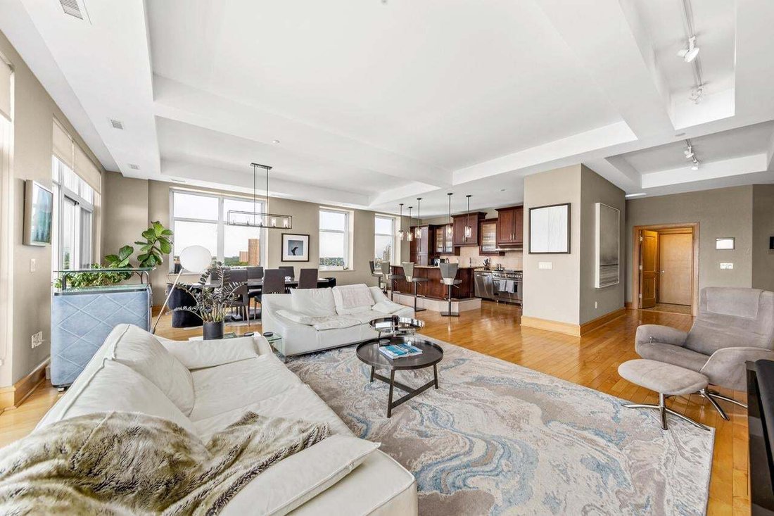 Condo in Milwaukee, Wisconsin, United States 4 - 18700606