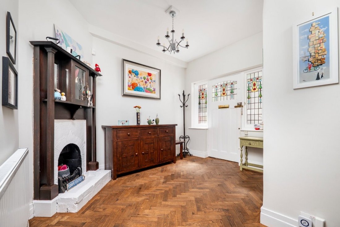 House in Temple Fortune, Barnet, England 2 - 18700745