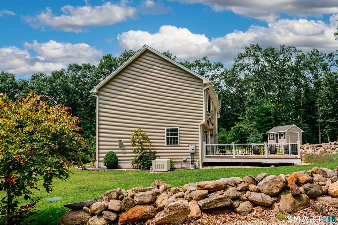 House in Burlington, Connecticut, United States 5 - 18700725