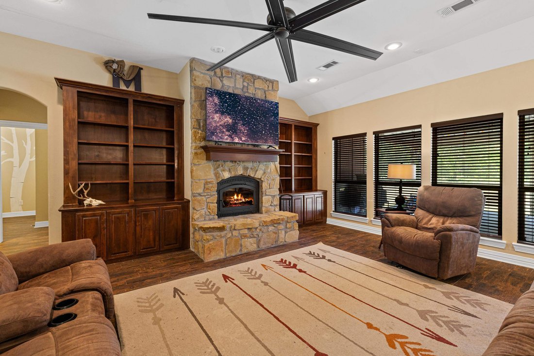 House in Marshall, Texas, United States 3 - 18700511