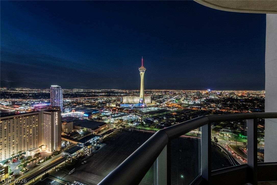 House in Las Vegas, Nevada, United States 2 - 18700592