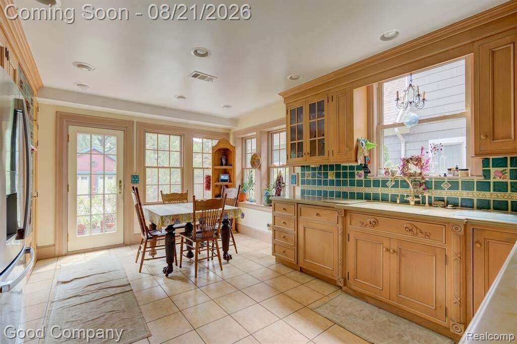 Casa a Pleasant Ridge, Michigan, Stati Uniti 2 - 18700635