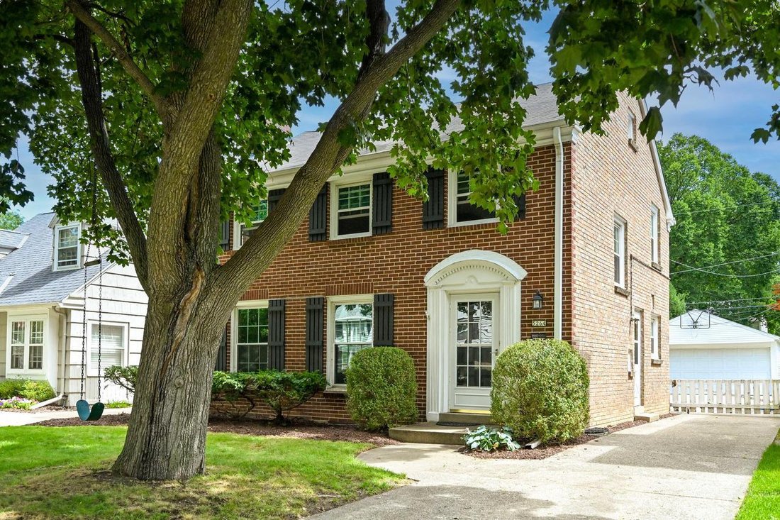 Casa a Fox Point, Wisconsin, Stati Uniti 4 - 18700590