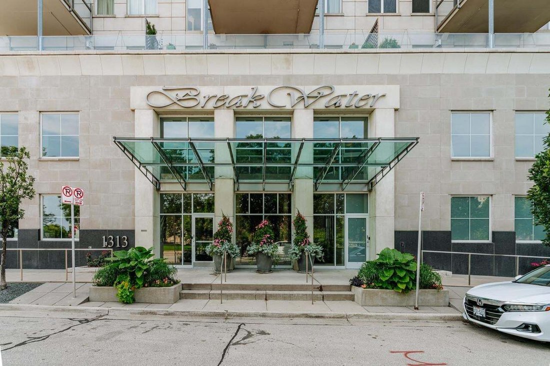 Condo in Milwaukee, Wisconsin, United States 3 - 18700606