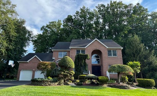 House in Marlboro Township, New Jersey, United States 1