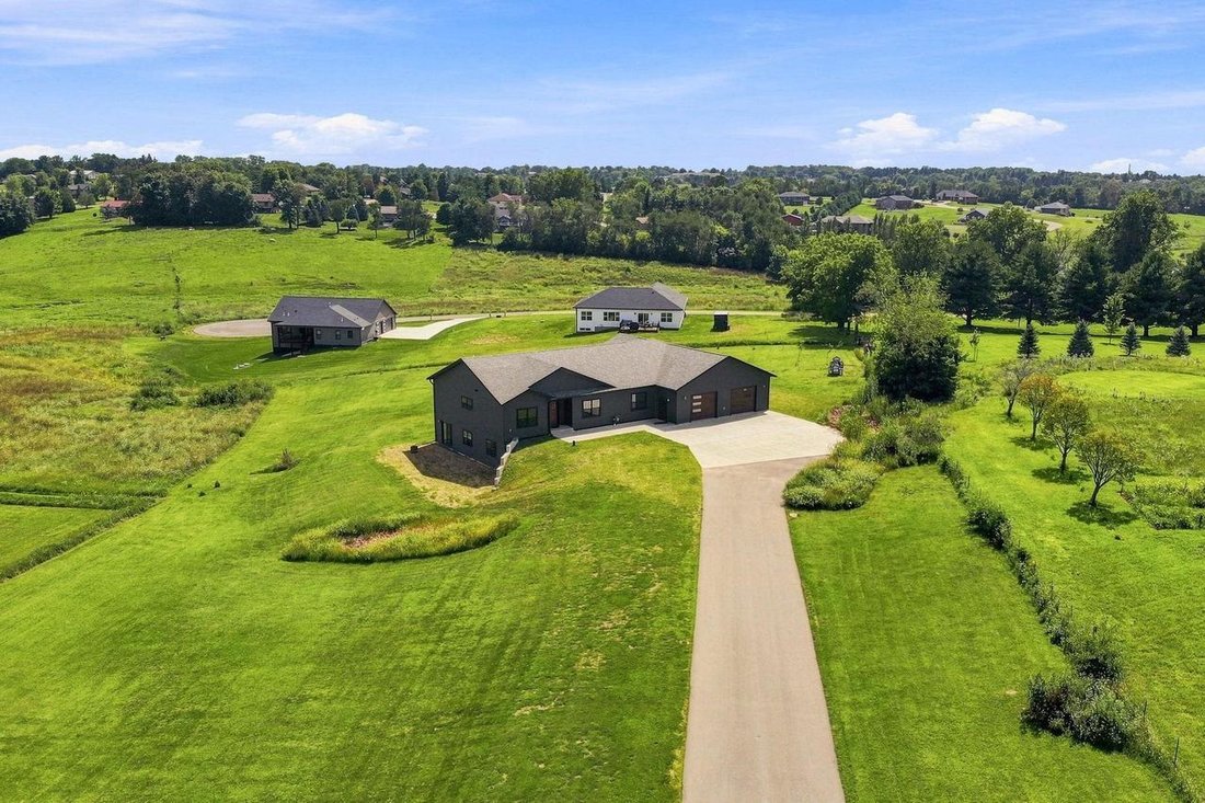 Casa a Platteville, Wisconsin, Stati Uniti 1 - 18700611