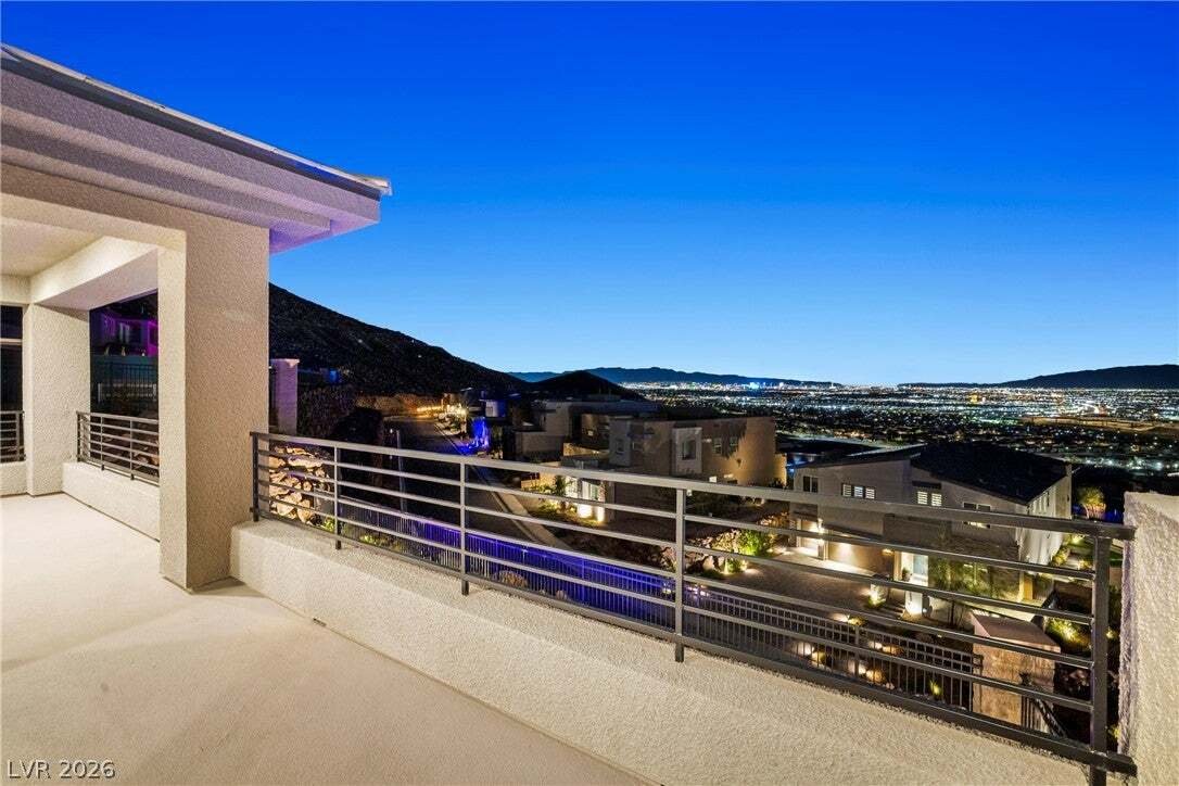 House in Henderson, Nevada, United States 2 - 18700598