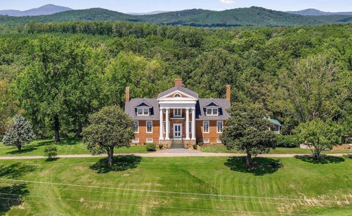 House in Wingina, Virginia, United States 1