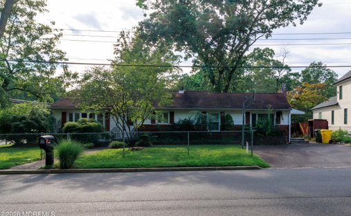House in Lakewood Township, New Jersey, United States 1