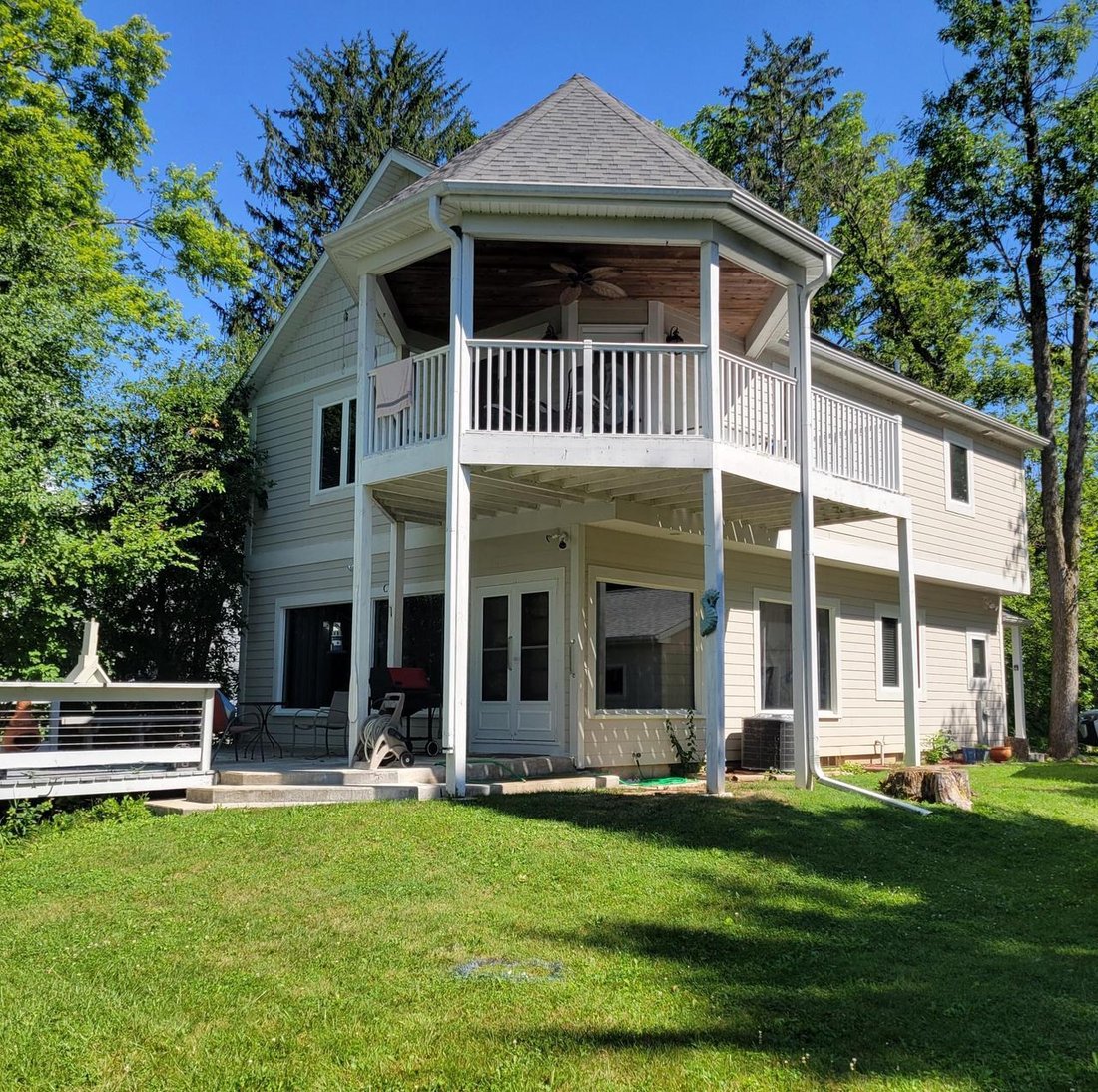 House in Thiensville, Wisconsin, United States 1 - 18700610