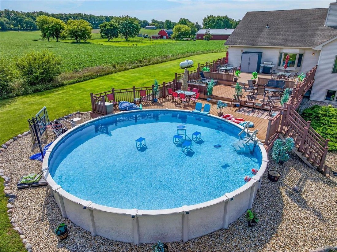 House in Oregon, Wisconsin, United States 4 - 18700588