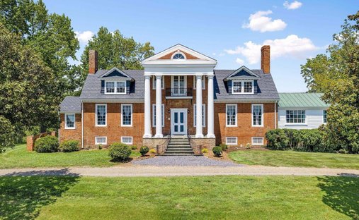 House in Wingina, Virginia, United States 1