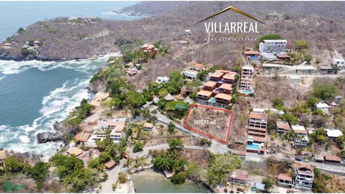 Land in Zihuatanejo, Guerrero, Mexico 1 - 18700769