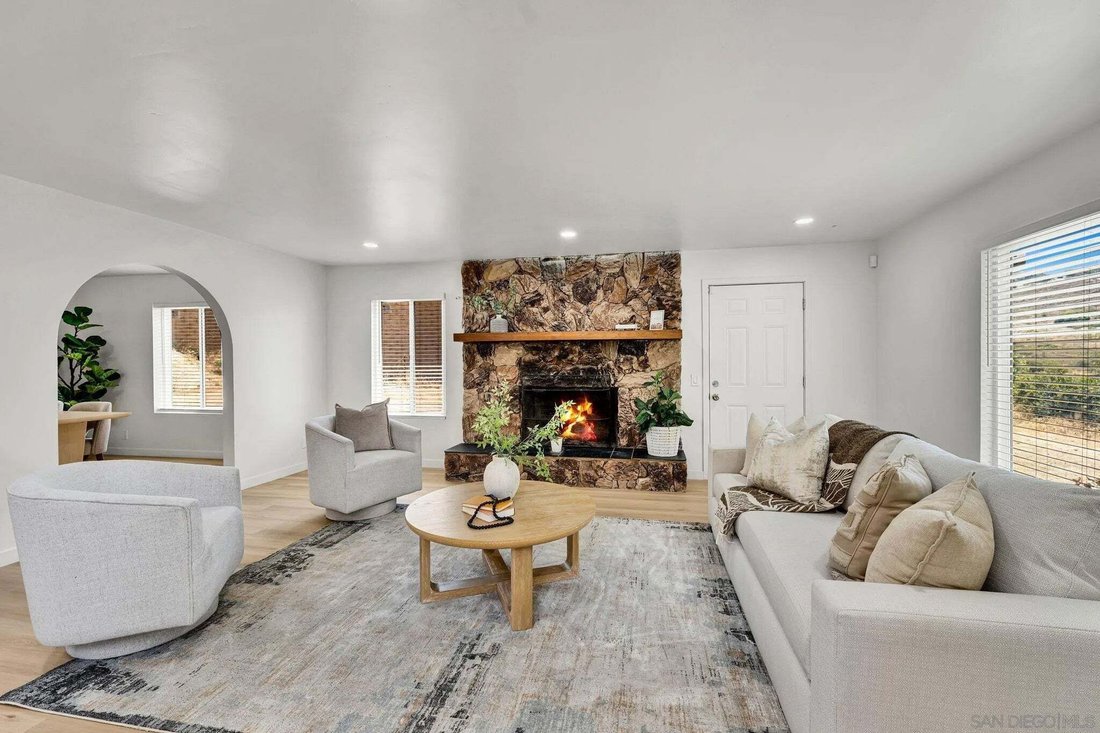 House in Santee, California, United States 4 - 18700866
