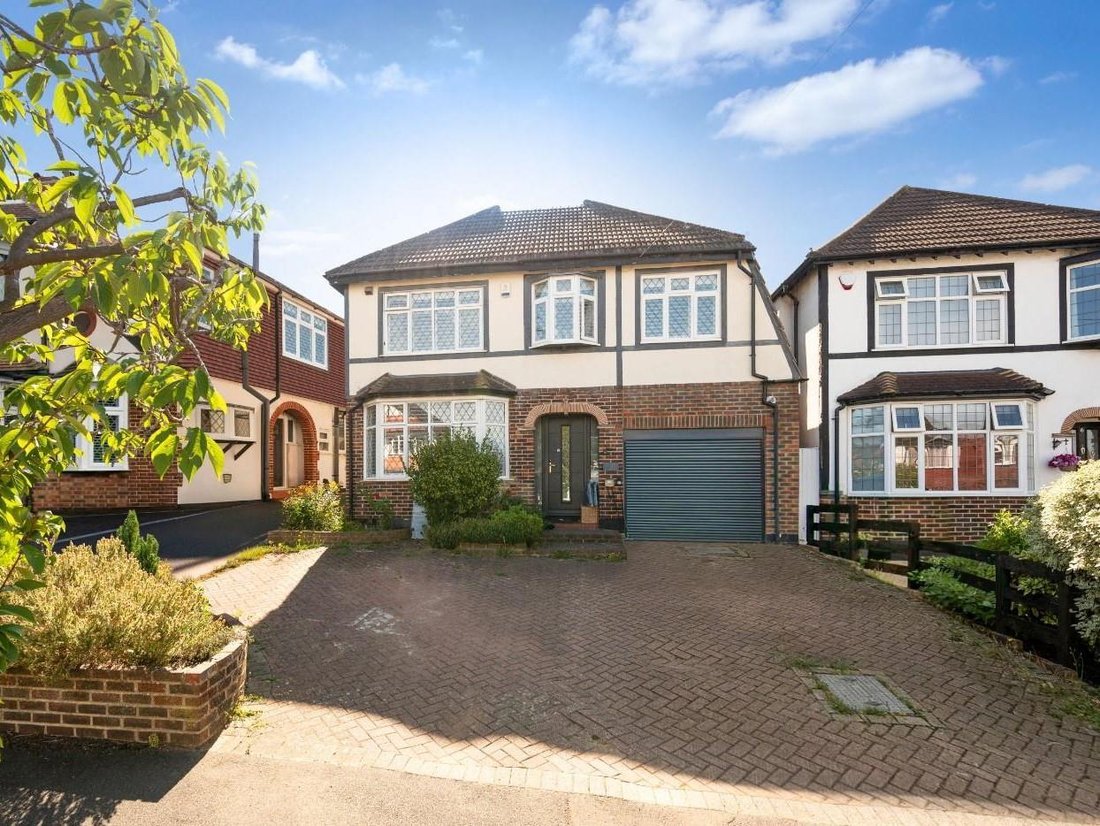 House in East Ewell, Epsom and Ewell, England 1 - 18700879