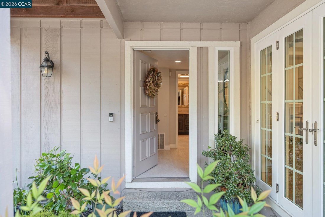 Townhouse in Walnut Creek, California, United States 3 - 18701037