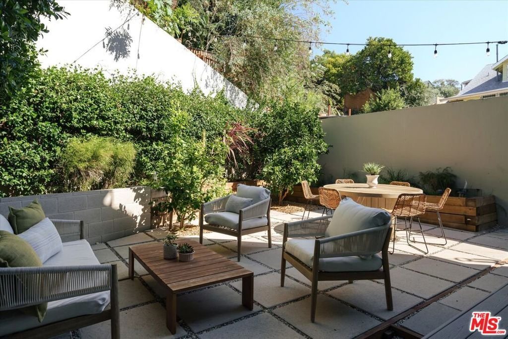 House in Los Angeles, California, United States 5 - 18700767