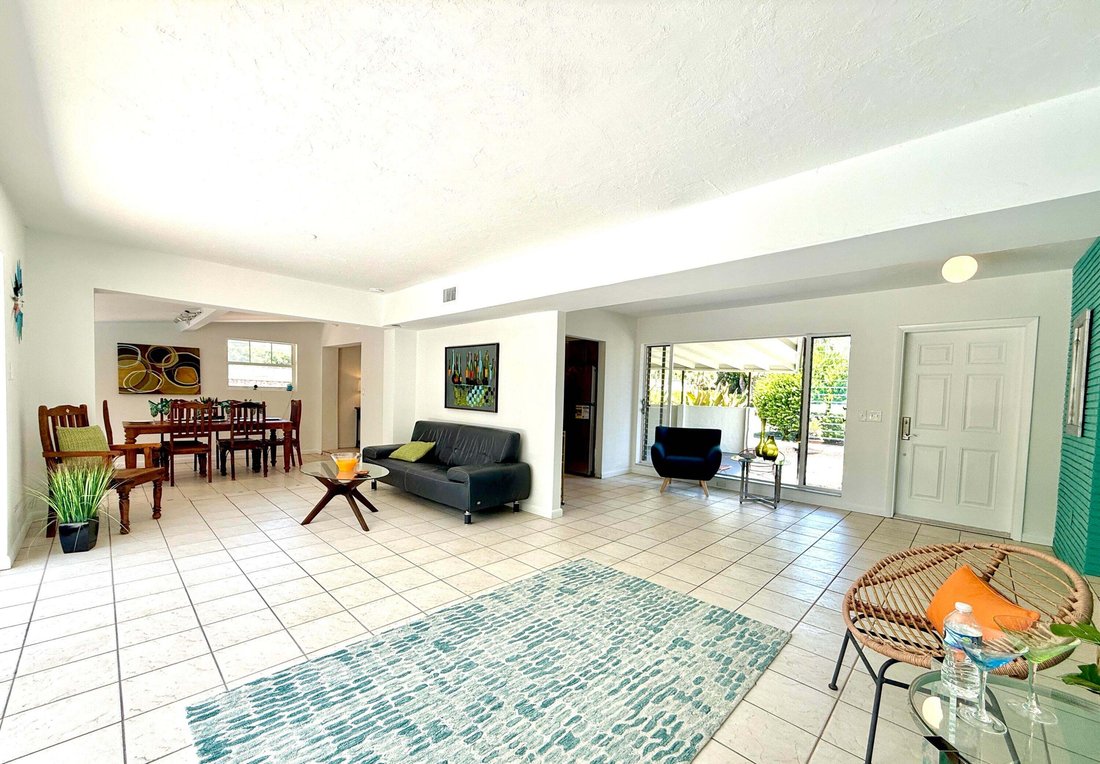 House in Oakland Park, Florida, United States 5 - 18701396