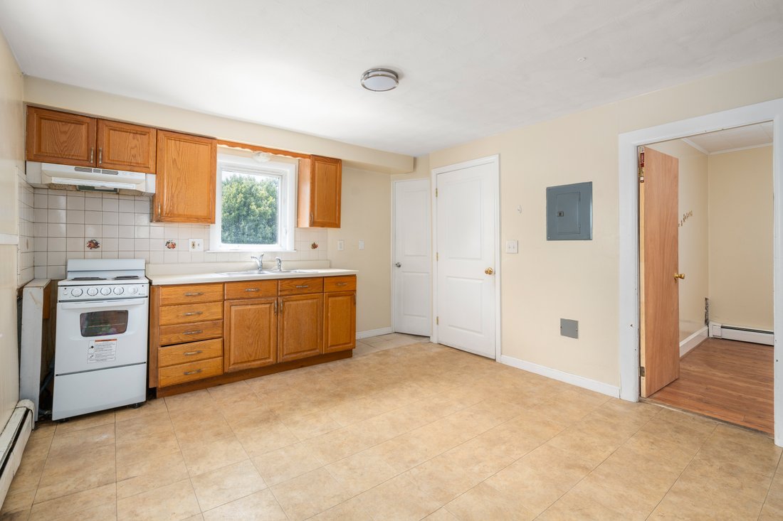 Apartment in Peabody, Massachusetts, United States 1 - 18701472