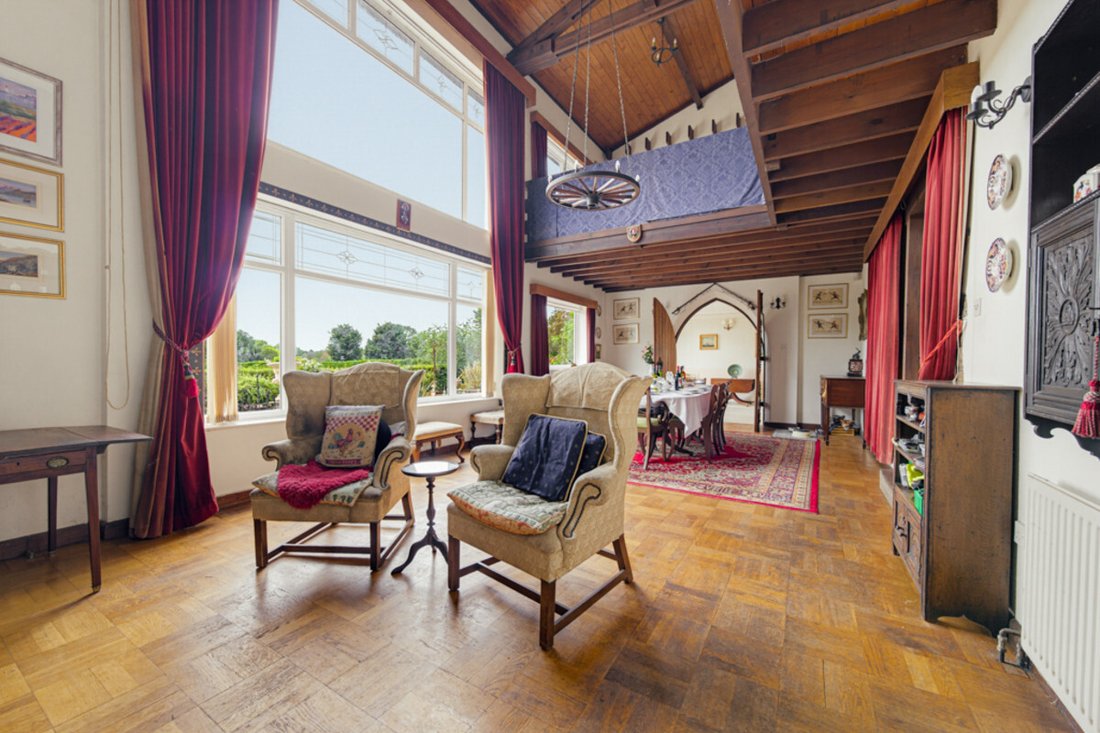 House in Rothley, England 3 - 18701517