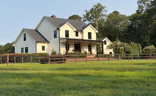 Farm Ranch in Durham, North Carolina, United States 1