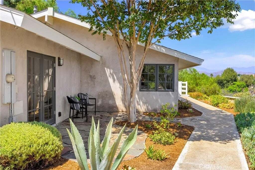 House in Fullerton, California, United States 5 - 18700865