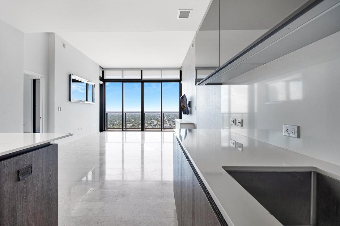 Condominio en Miami, Florida, Estados Unidos 2 - 18701434