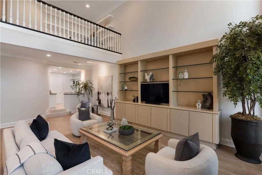 Condo in Newport Beach, California, United States 5 - 18700863