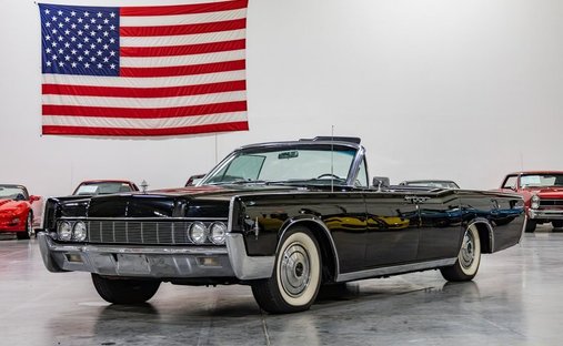 "Continental Noir" in Plainfield, United States 1