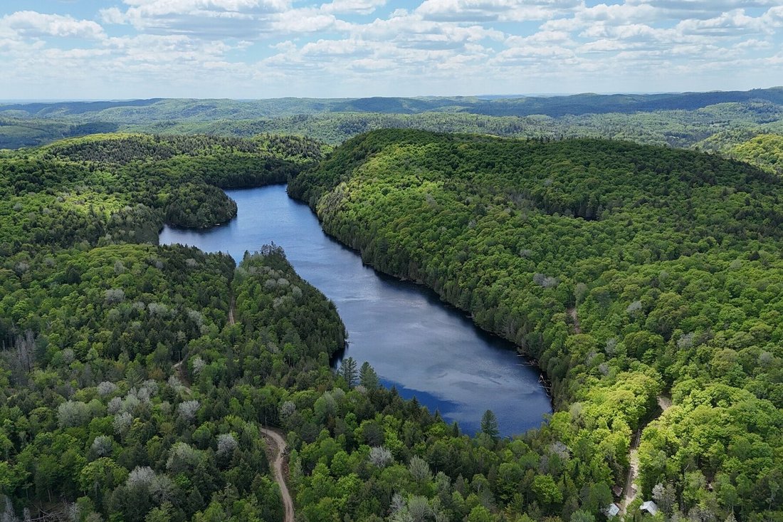 Land in Mulgrave-et-Derry, Quebec, Canada 1 - 18701509