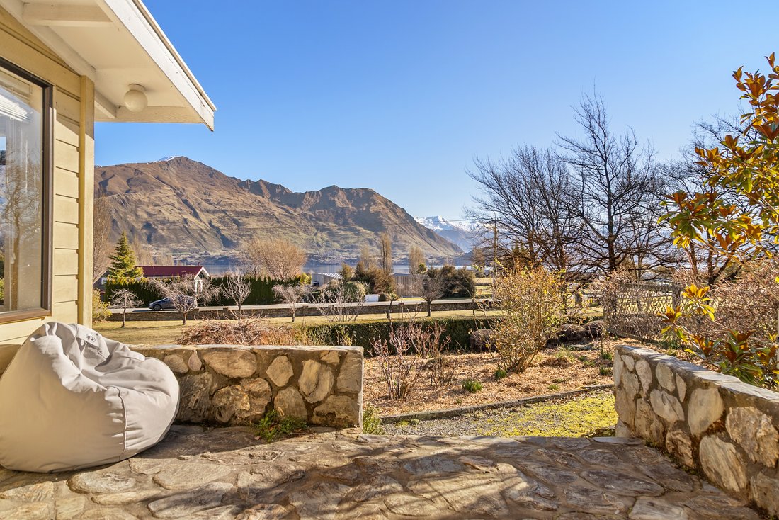 Wanaka, Otago, New Zealand 5 - 18701427