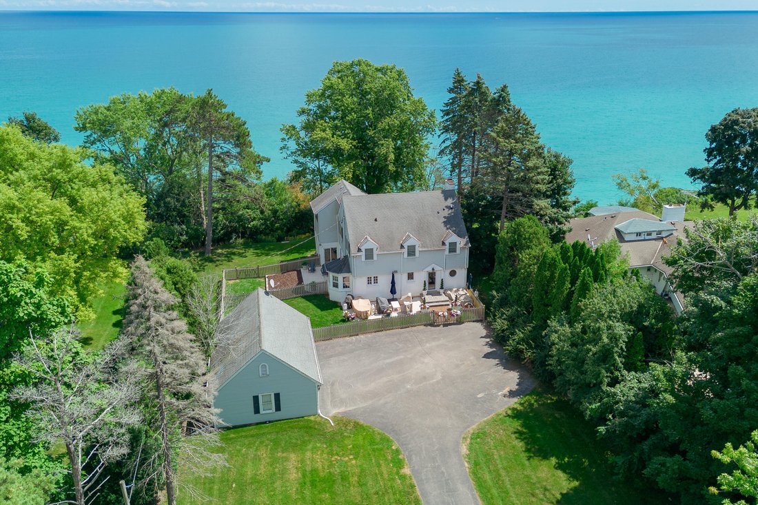 House in Thiensville, Wisconsin, United States 2 - 18701195