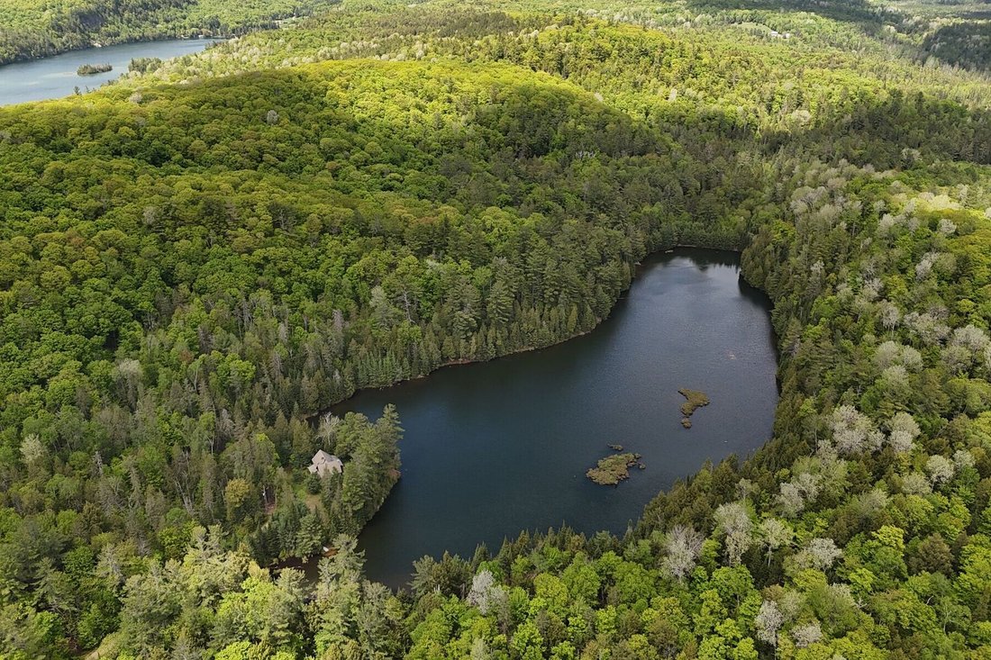 Land in Mulgrave-et-Derry, Quebec, Canada 2 - 18701509
