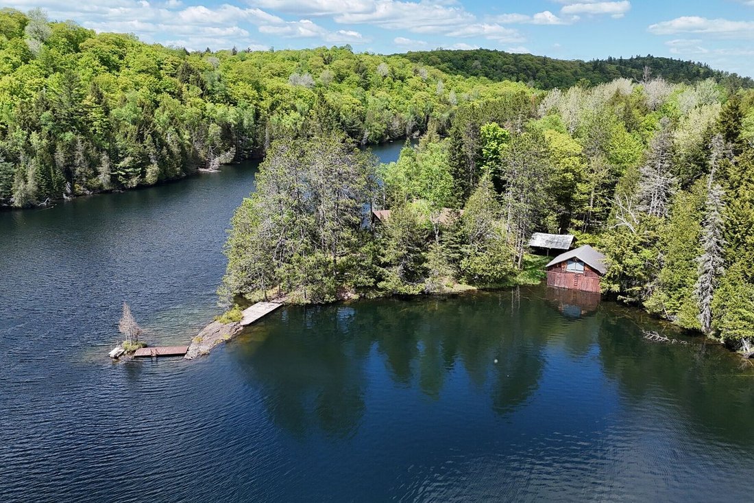 Land in Mulgrave-et-Derry, Quebec, Canada 5 - 18701509