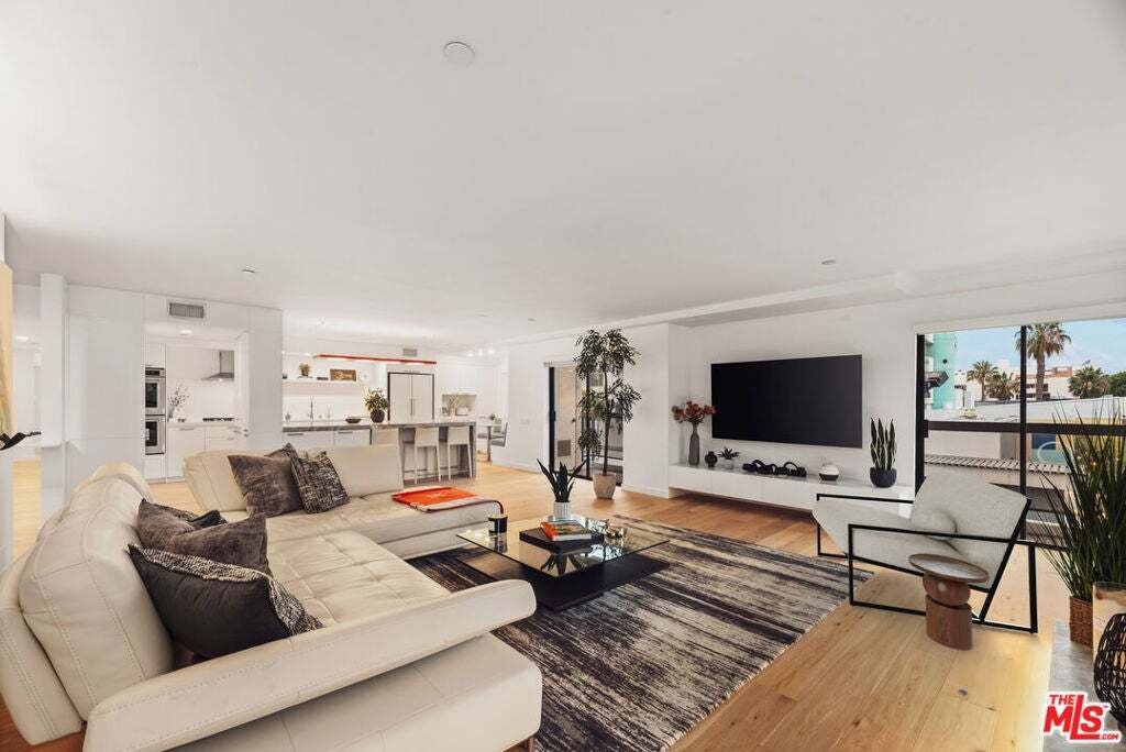 Condo in Santa Monica, California, United States 5 - 18700801