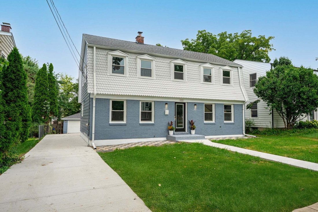 House in Glen Ellyn, Illinois, United States 1 - 18701318