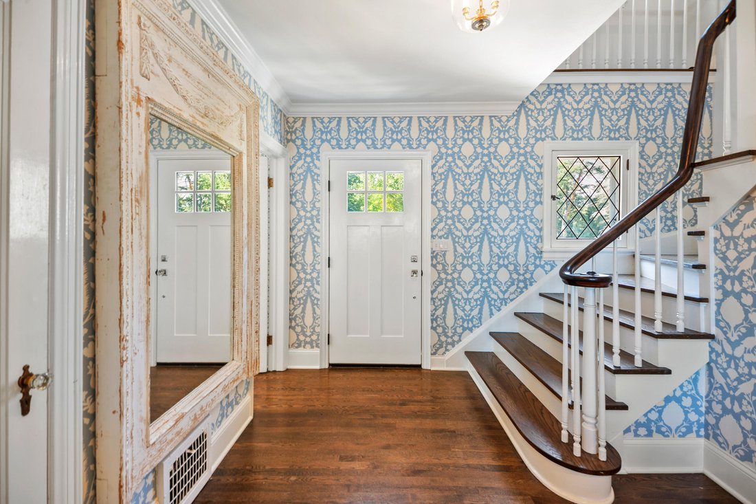 House in Thiensville, Wisconsin, United States 4 - 18701195