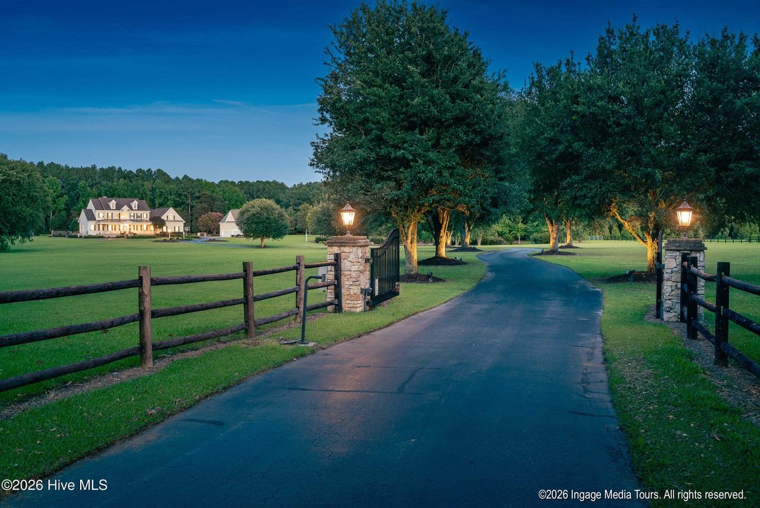 House in Falkland, North Carolina, United States 3 - 18701111