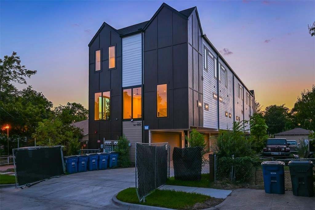 Dallas, Texas, United States 1 - 17521937