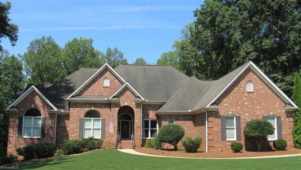 House in Oak Ridge, North Carolina, United States 1 - 18700840