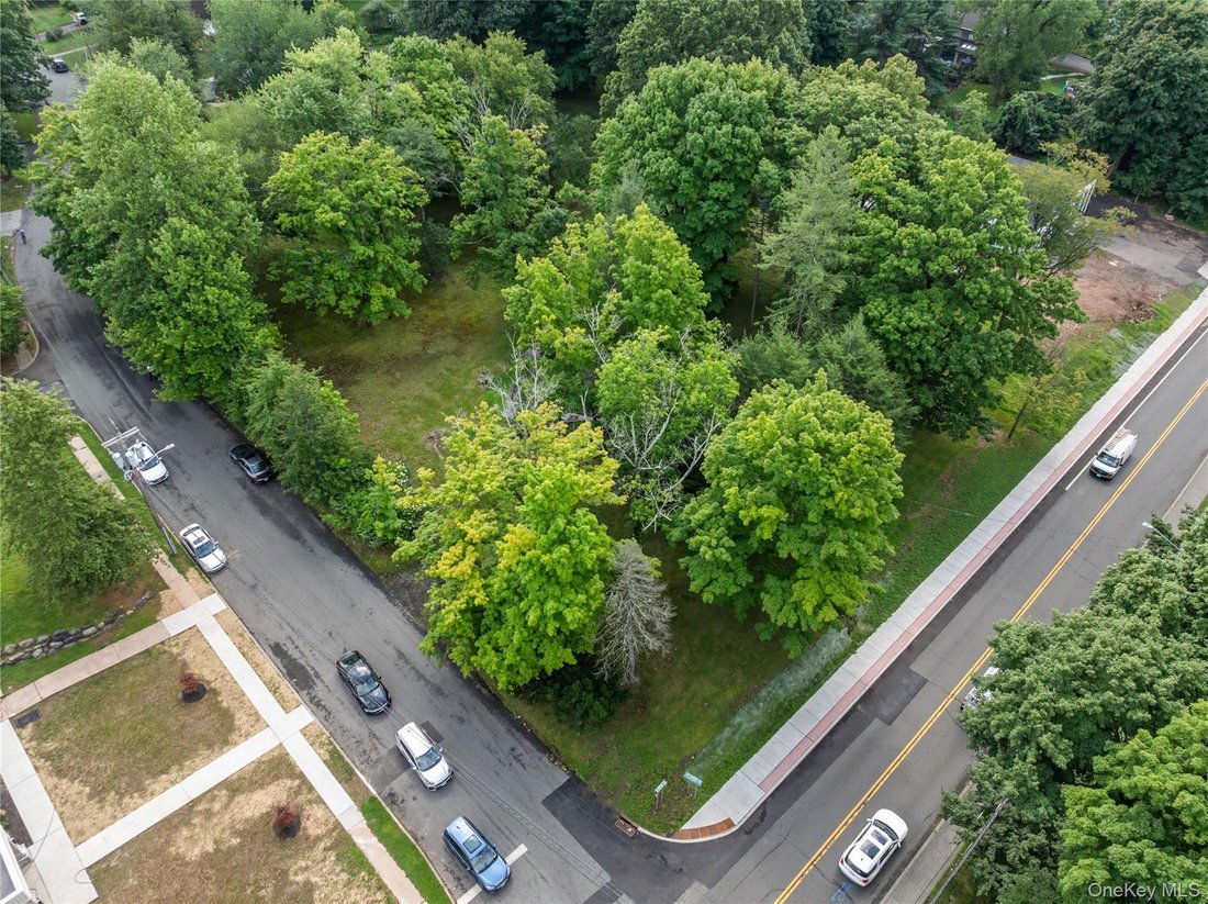 Land in Airmont, New York, United States 4 - 18701259