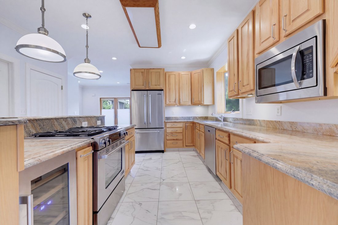 Condo in Greenwich, Connecticut, United States 2 - 18701474